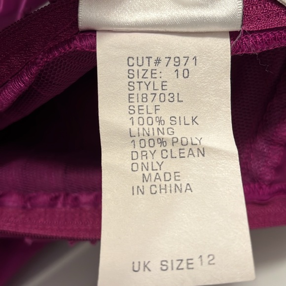 Tadashi Silk halter style long gown size 10 - Picture 6 of 6